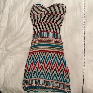 Mini colorful strapless dress